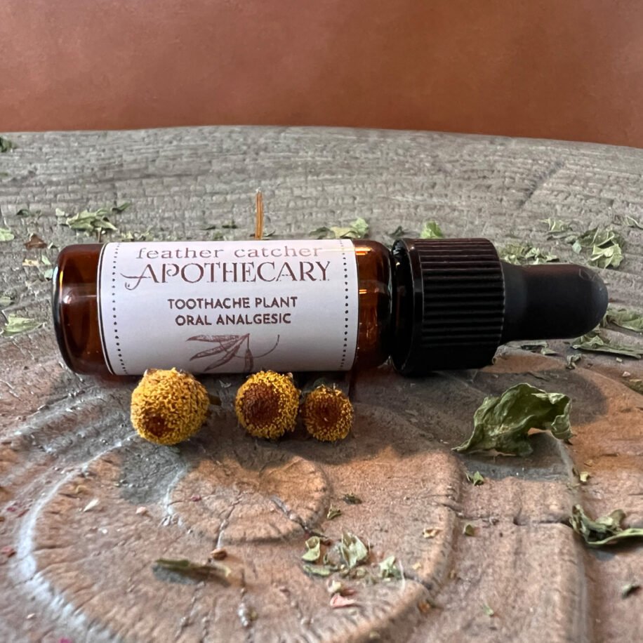 Home Remedy for Toothache in Three Minutes Using Common Kitchen Ingredients