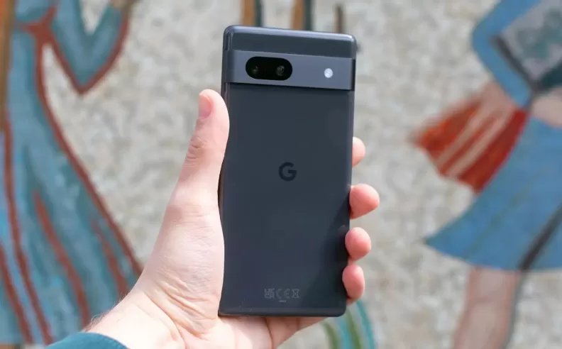 Why Mid-Range Smartphones in 2025 Are Outperforming Last Year's Flagships