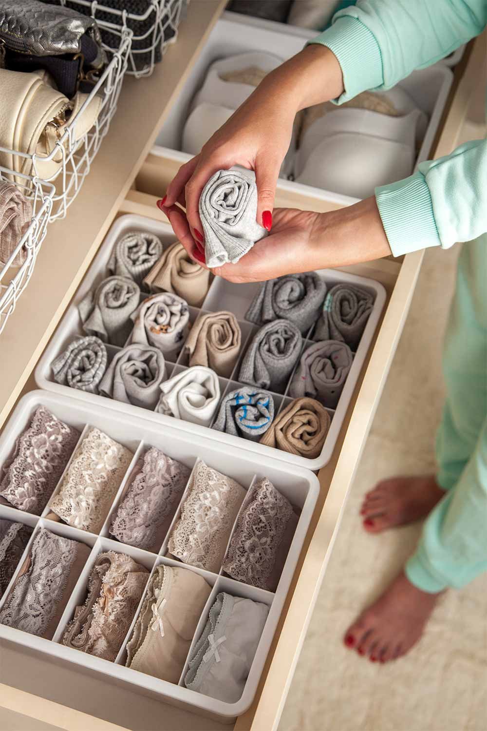 Small Apartment? 15 Genius Storage Hacks You Haven't Seen Before