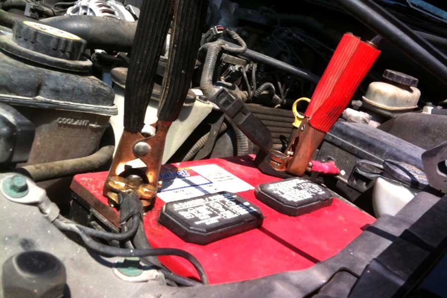 How to Safely Jump-Start a Car Battery Without Damaging Your Vehicle