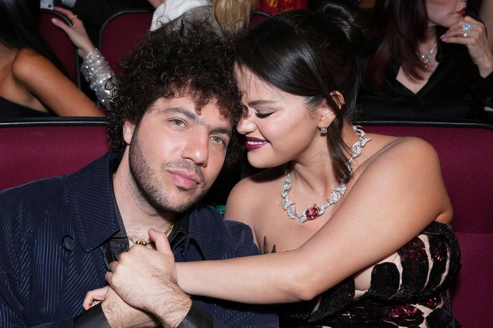 Selena Gomez & Benny Blanco: The Untold Truth Behind Their Steamy Romance – From Secret Dates to Engagement Shocks! 2