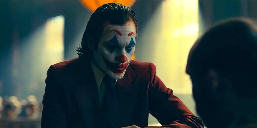 🤡 The Shocking Mental Disorders Behind the Joker's Madness: Comics vs. Movies Exposed! 3