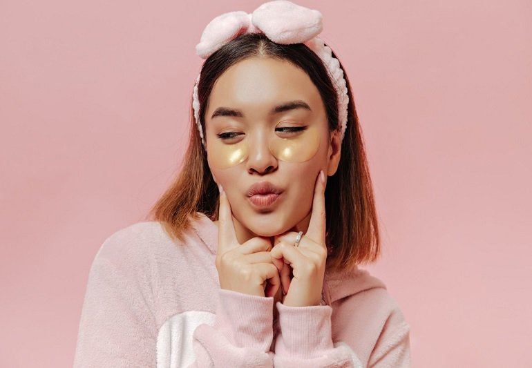Steal the Glow: Korean Actresses' Insane Skincare Routines & Beauty Secrets That'll Make You Look 10 Years Younger! 3
