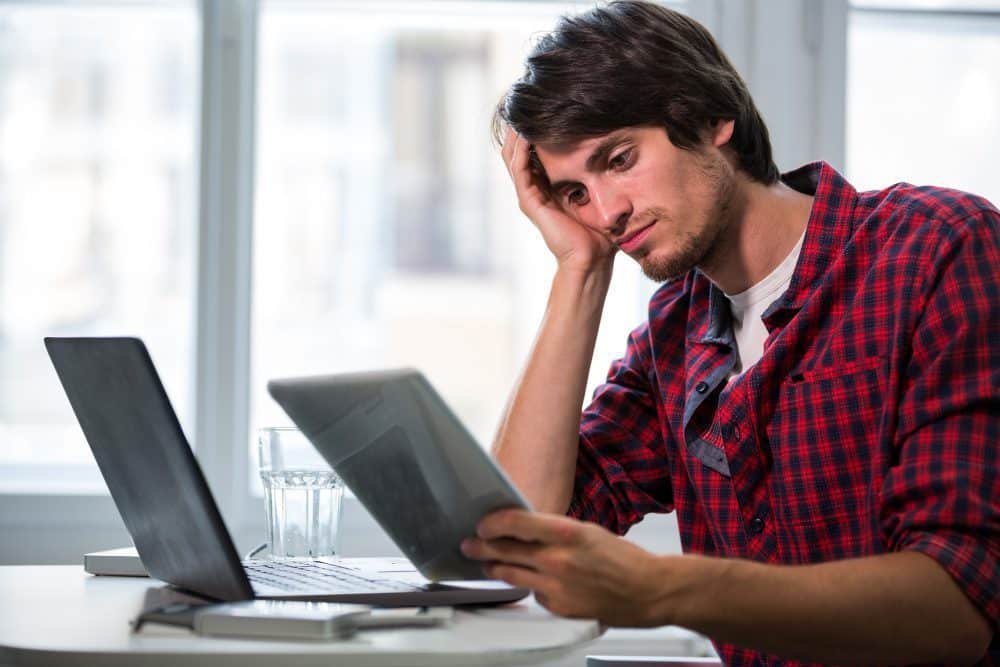 Why Your Internet Speed Drops at Night and How to Solve It Technically