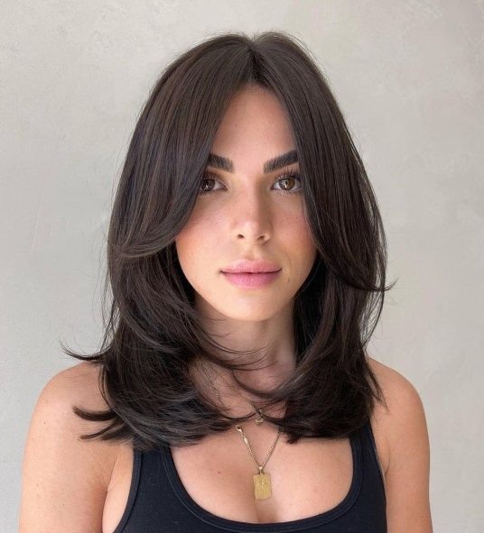 The Secret to Growing Long and Thick Hair Using Natural Scalp Oils