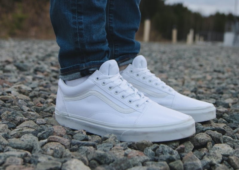 How to Remove Yellow Stains from White Sneakers and Make Them Look New