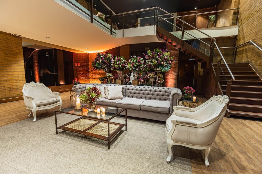 How to Make Your Home Smell Like a Luxury Hotel Using Essential Oils