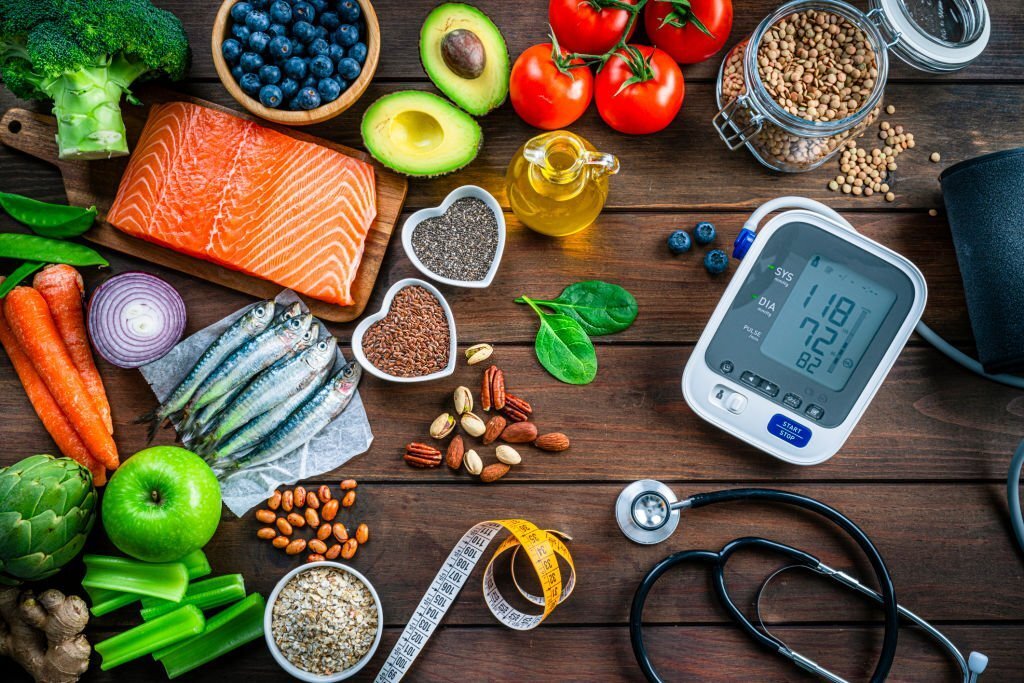 7 Natural Ways to Lower High Blood Pressure Without Immediate Medication