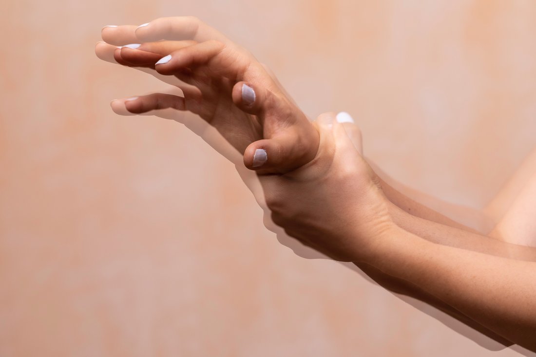 Causes of Hand Tremors in Young Adults and When to See a Specialist