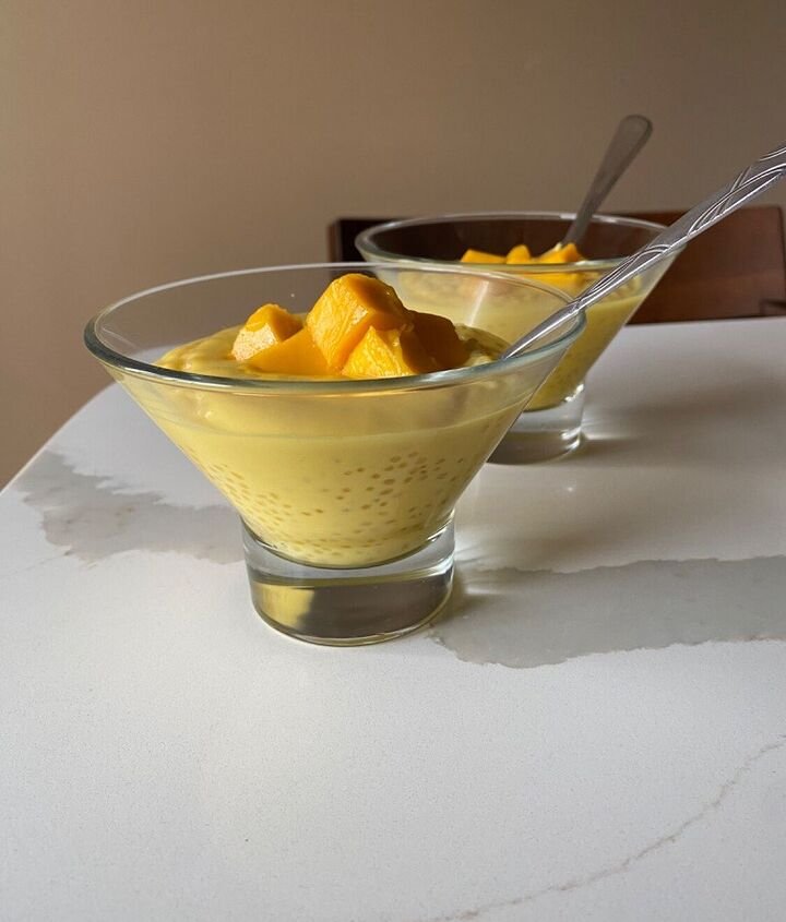 How to Make a Quick Cold Dessert with Minimal Ingredients for Unexpected Guests