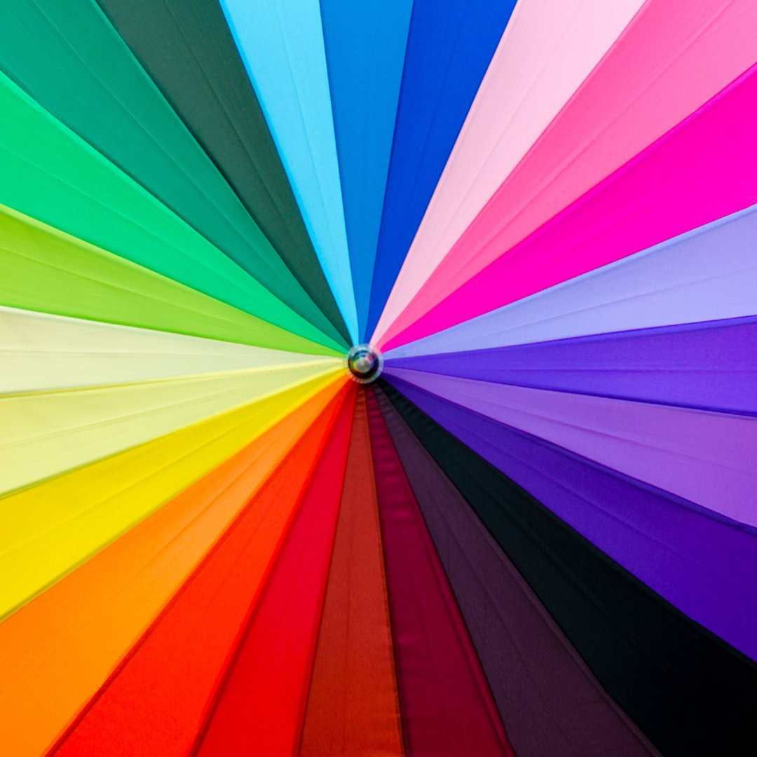 The Psychological Power of Wearing the Right Colors to Work
