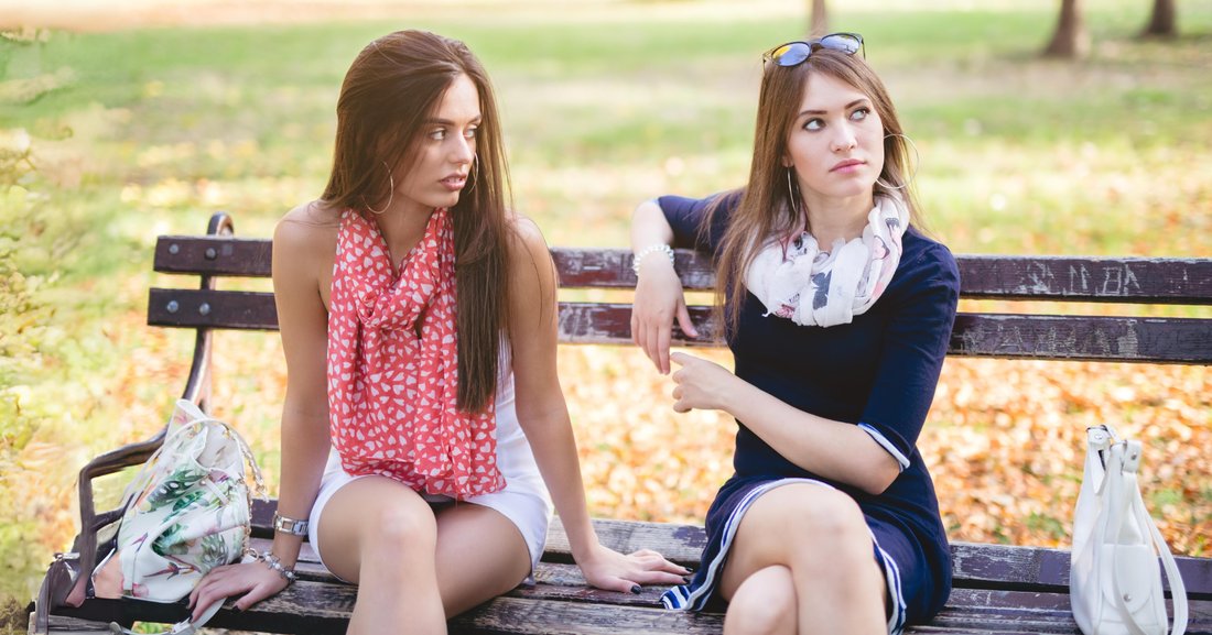 The Hidden Signs of a Narcissist in Your Professional Circle