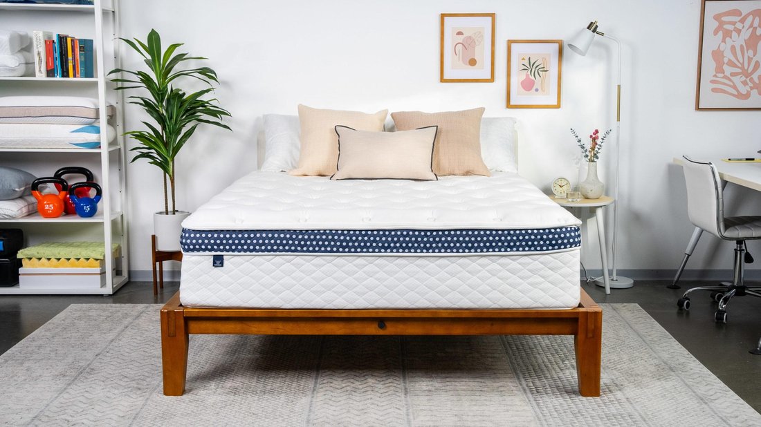 The Ultimate Guide to Choosing the Right Mattress for Chronic Back Pain