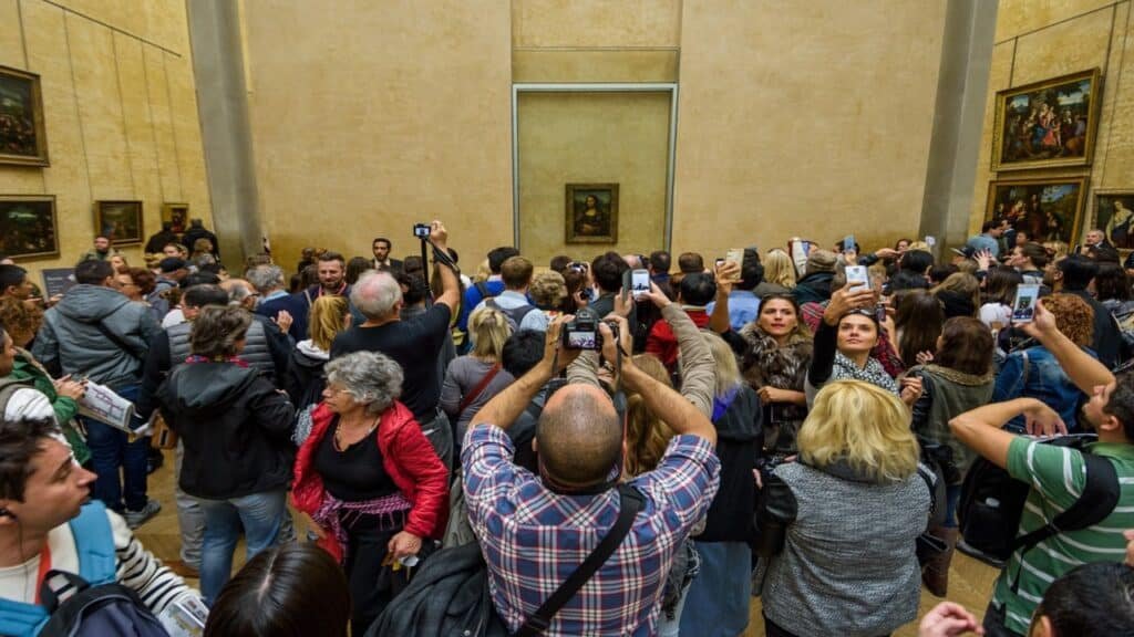 The Tourist Traps to Avoid in Major European Capitals