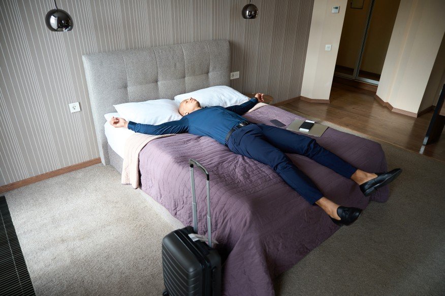 How to Overcome Jet Lag: A Science-Backed Guide