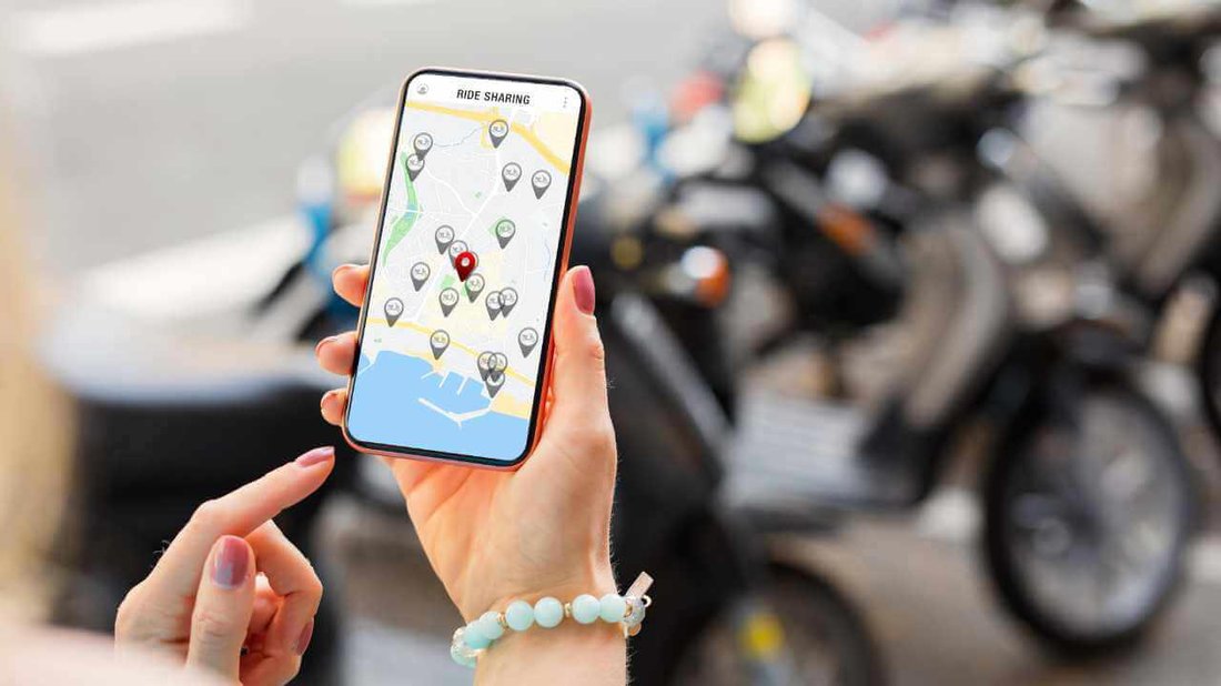 The Best Travel Apps to Download Before Your Next Trip