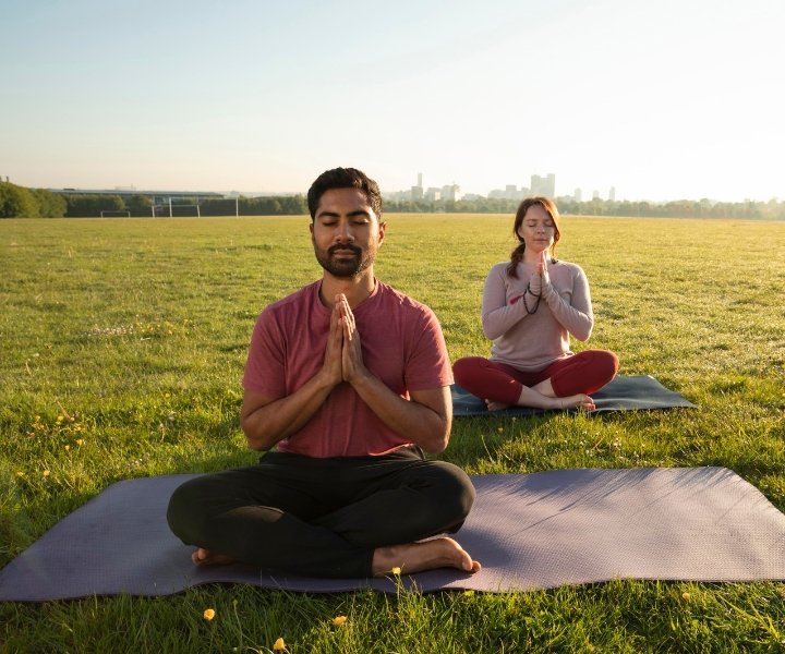 How to Build Confidence: 10 Small Habits That Make a Big Difference