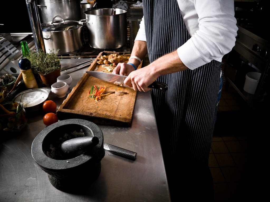 Kitchen Knife Skills 101: How to Chop Like a Chef