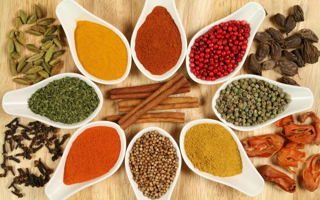 Mastering Persian Cuisine: 10 Essential Spices for Your Kitchen