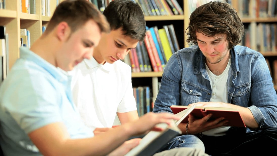 5 Simple Budgeting Hacks for University Students