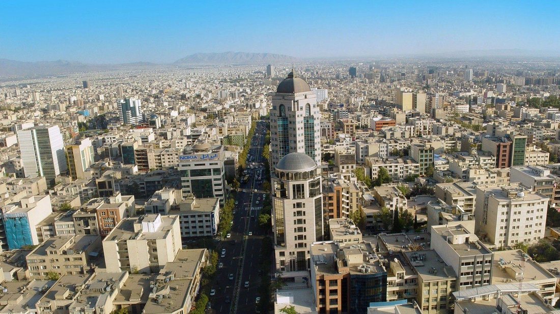 A Beginner's Roadmap to Investing in the Tehran Stock Exchange (TSE)